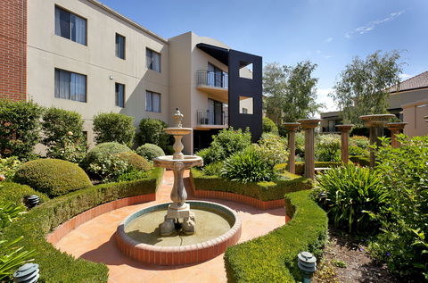 Astra Apartments The Griffin - Accommodation 4U 0