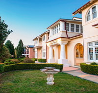 Palais Royale - Accommodation 4U
