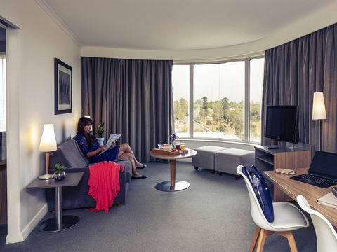 Mercure Hotel Parramatta - Accommodation 4U 17