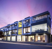 Caroline Serviced Apartments - Accommodation 4U