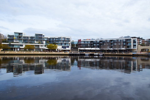 Regal Apartments - Accommodation 4U 14