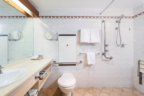 Adelaide Inn - Accommodation 4U 2