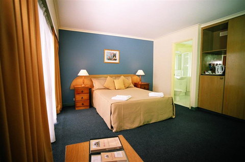 Mount Ommaney Hotel Apartments - Accommodation 4U 2