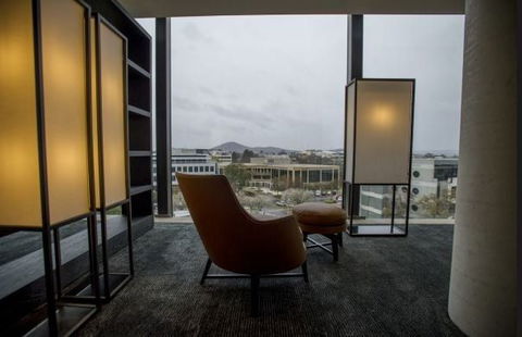 Little National Hotel - Accommodation 4U 2