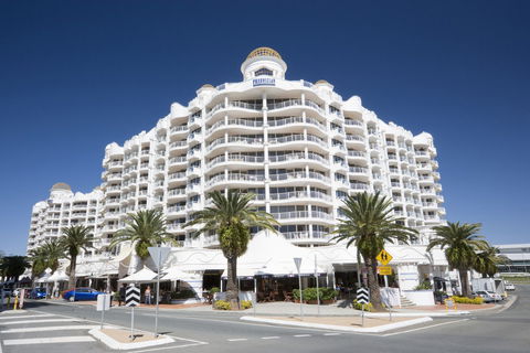 Phoenician Resort - Accommodation 4U 0