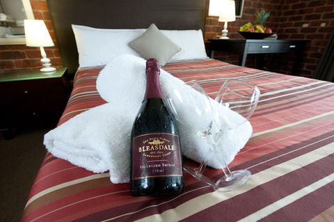 Admiral Motor Inn - Accommodation 4U 2