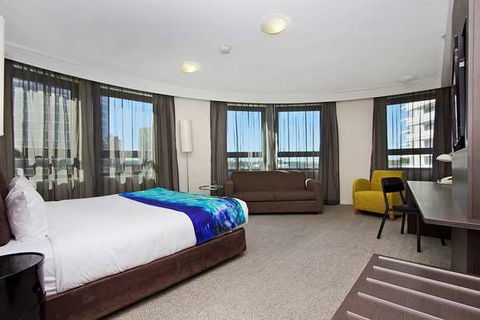 Mantra Parramatta - Accommodation 4U 10