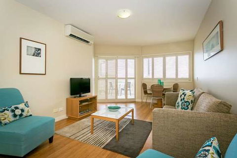 Mantra On Salt Beach - Accommodation 4U 4