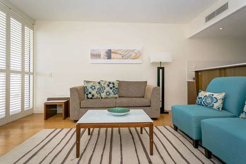 Mantra On Salt Beach - Accommodation 4U 6