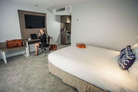 Pacific Hotel Brisbane - Accommodation 4U 6