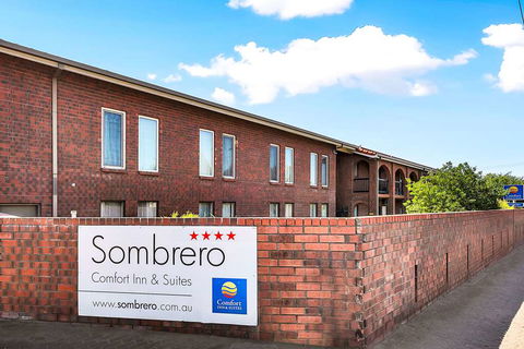 Comfort Inn & Suites Sombrero - Accommodation 4U 0