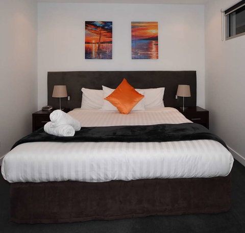 Apartments Ink - Accommodation 4U 10