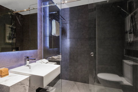 Gambaro Hotel - Accommodation 4U 2