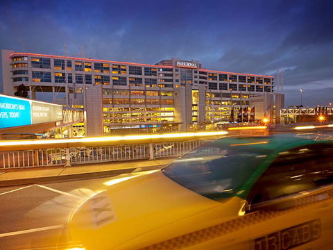 PARKROYAL Melbourne Airport - Accommodation 4U 0