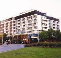 Hotel Adelaide International - Accommodation 4U