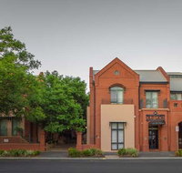 Majestic Old Lion Apartments - Accommodation 4U