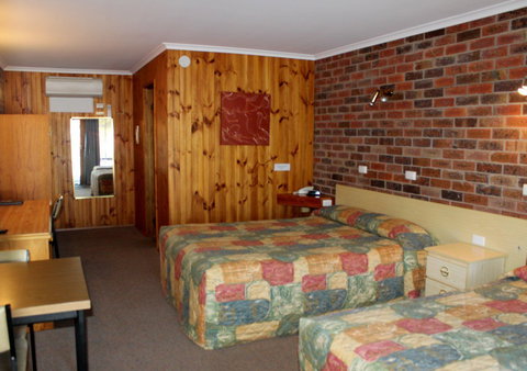 Riverland Motel - Accommodation 4U 1