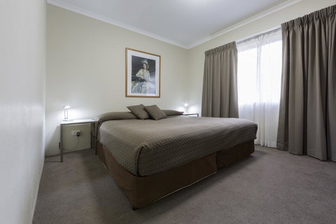 Forrest Hotel & Apartments - Accommodation 4U 18
