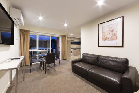 Forrest Hotel & Apartments - Accommodation 4U 13