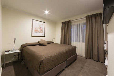 Forrest Hotel & Apartments - Accommodation 4U 20