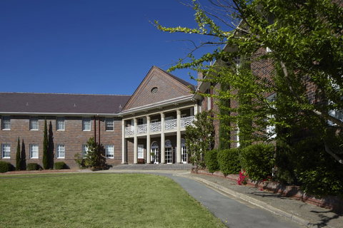 Brassey Hotel - Managed By Doma Hotels - Accommodation 4U 3