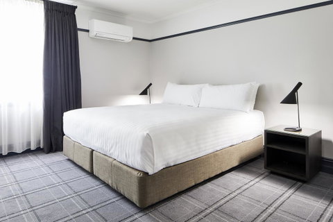 Brassey Hotel - Managed By Doma Hotels - Accommodation 4U 14