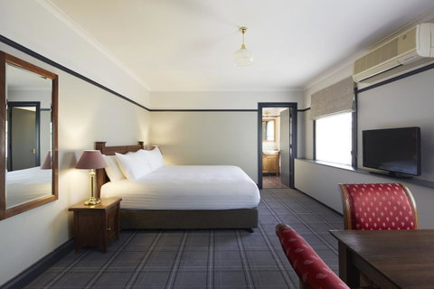 Brassey Hotel - Managed By Doma Hotels - Accommodation 4U 5