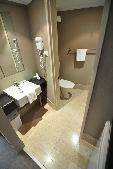 Pavilion On Northbourne - Accommodation 4U 20