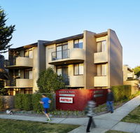 Manuka Park Serviced Apartments - Accommodation 4U