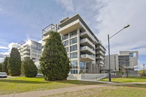 Realm Park 39 Barton ACT - Accommodation 4U 8