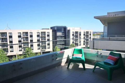 Realm Park 39 Barton ACT - Accommodation 4U 5