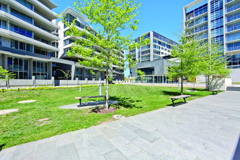 Realm Park 39 Barton ACT - Accommodation 4U 23