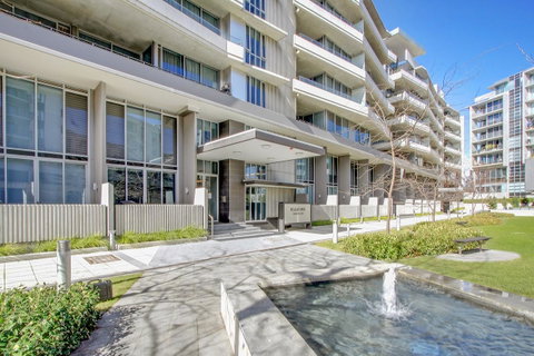 Realm Park 39 Barton ACT - Accommodation 4U 40