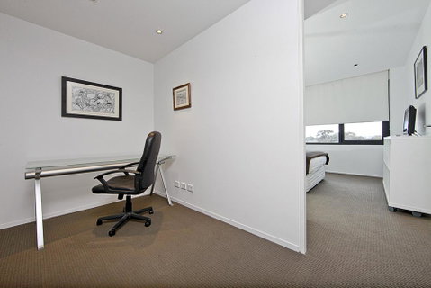 Realm Park 39 Barton ACT - Accommodation 4U 9