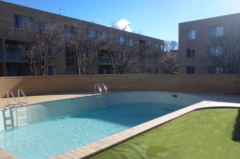 Kingston Comfy Apartment - Accommodation 4U 10