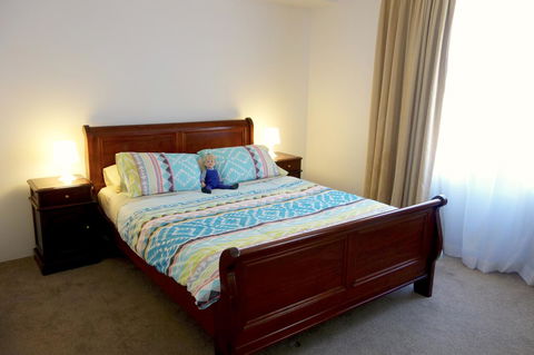 Kingston Comfy Apartment - Accommodation 4U 1