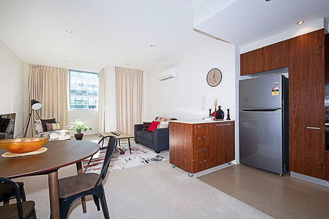 Spacious 1BR Stylish New Acton Apartment +Parking - Accommodation 4U 5