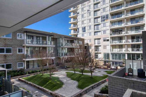 Spacious 1BR Stylish New Acton Apartment +Parking - Accommodation 4U 14