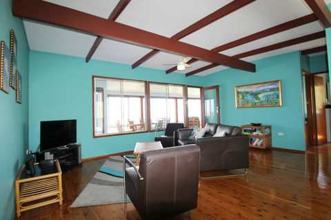 Bally High, 20 Dulconghi Street - Accommodation 4U 13