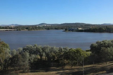 Canberra Luxury Apartment 3 - Accommodation 4U 3