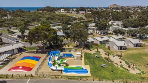 Victor Harbor Holiday Park - Accommodation 4U 12