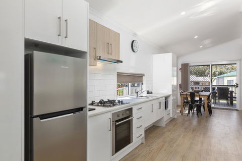 Victor Harbor Holiday Park - Accommodation 4U 16