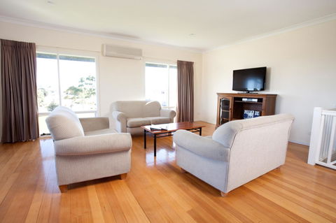 McCracken Country Club - Accommodation 4U 42