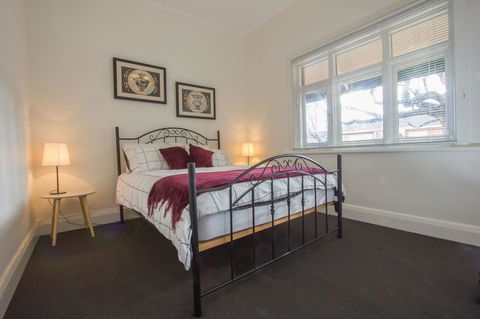Cowan Street Bungalow - Accommodation 4U 4