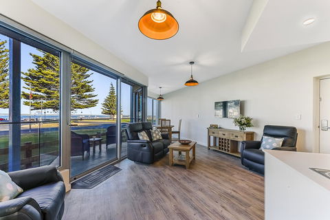 Bonnies Of Beachport - Accommodation 4U 28