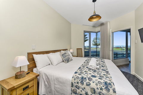Bonnies Of Beachport - Accommodation 4U 18