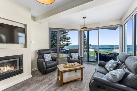 Bonnies Of Beachport - Accommodation 4U 0