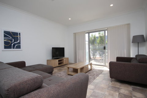 Wallaroo Marina Apartments - Accommodation 4U 28