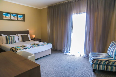 Marina Hotel - Accommodation 4U 31