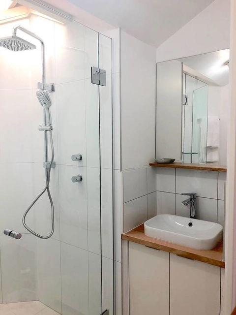 The Loft - Beautiful Central Barossa Apartment - Accommodation 4U 12